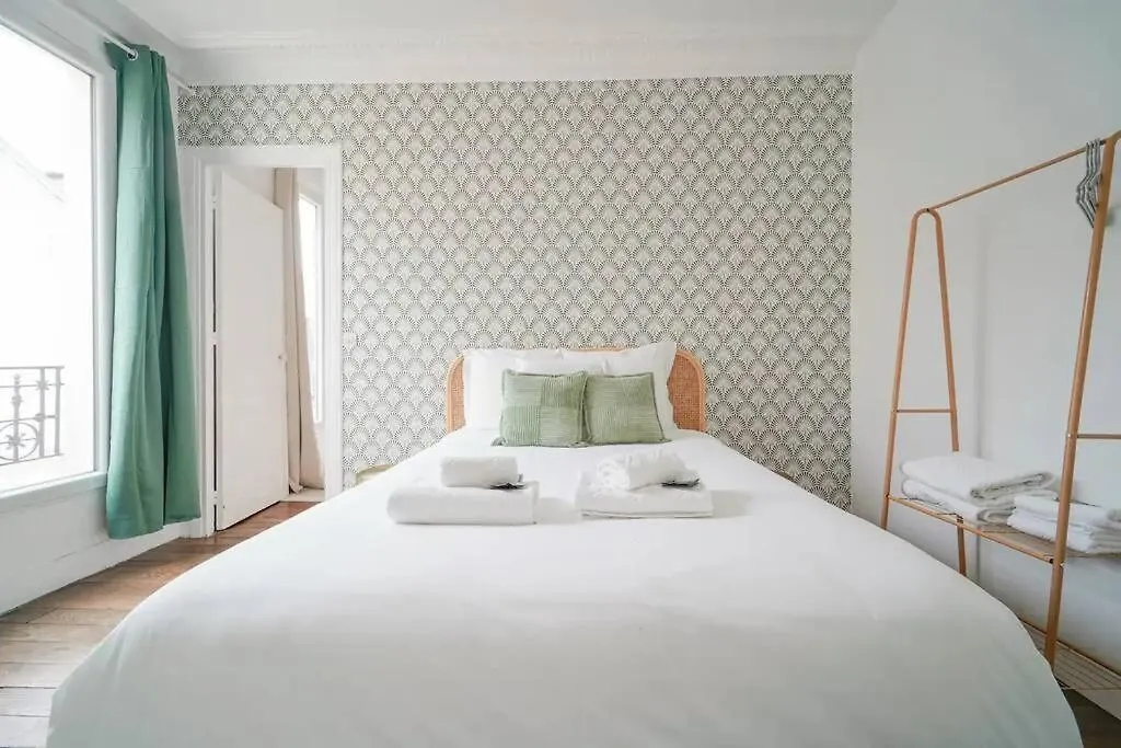 Apartment Proche Vaugirard - Sauge - III contacts
