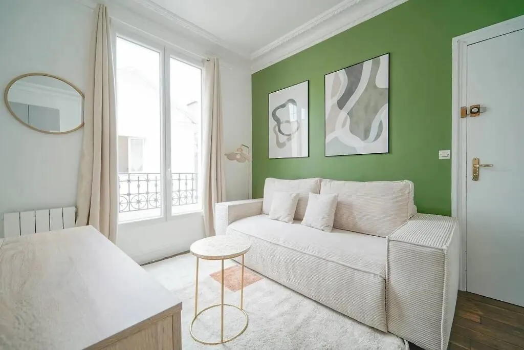 Apartment Proche Vaugirard - Sauge - III Paris 0*,  France