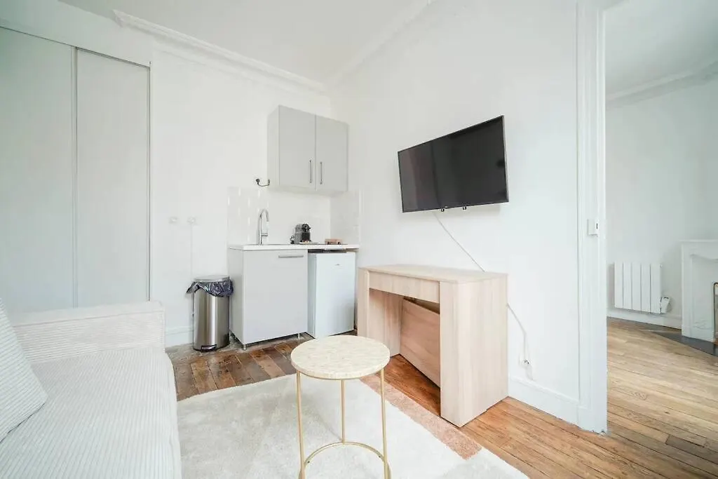Apartment Proche Vaugirard - Sauge - III Paris